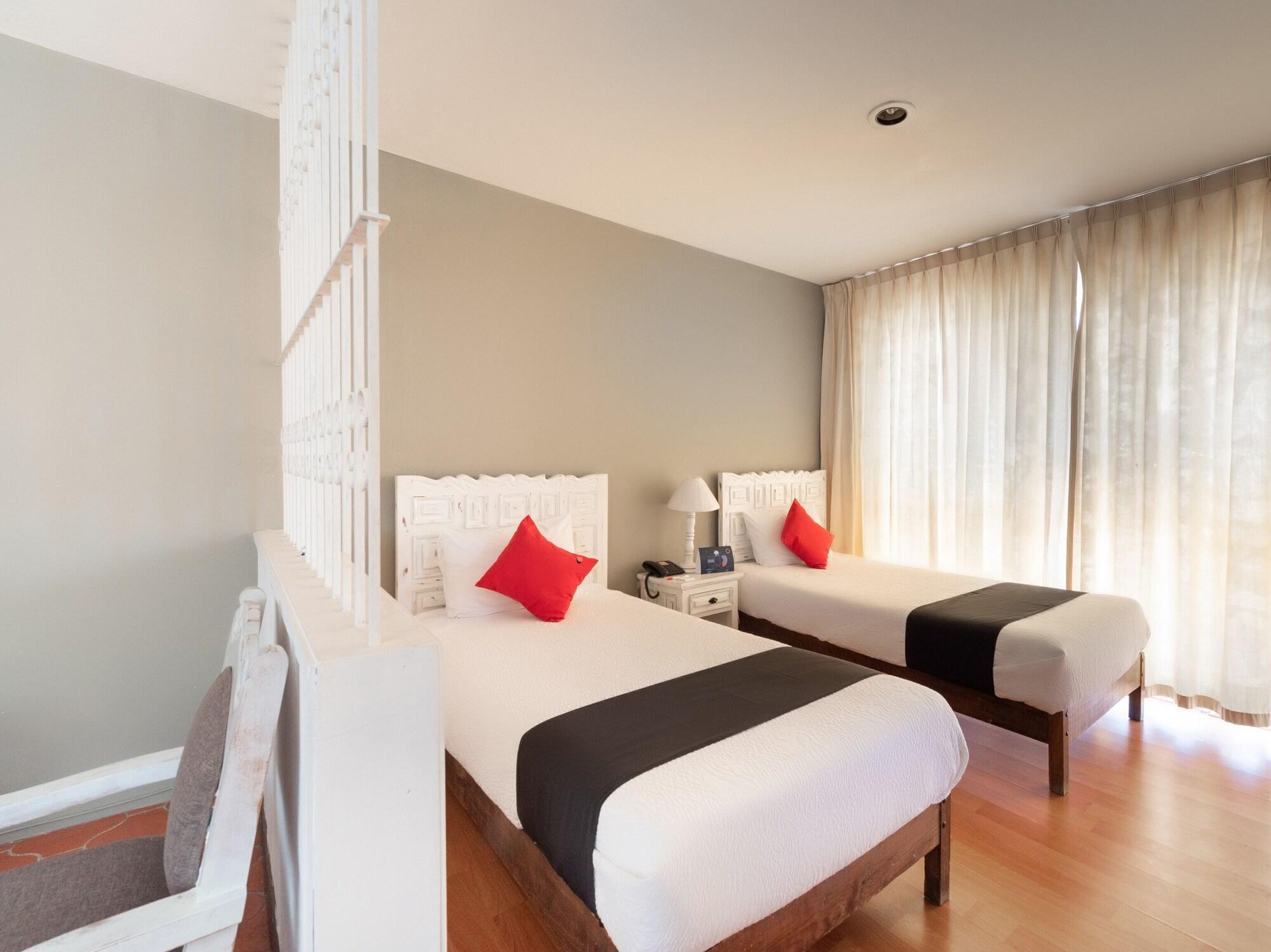 Suites Internacional Zapopan Exterior foto