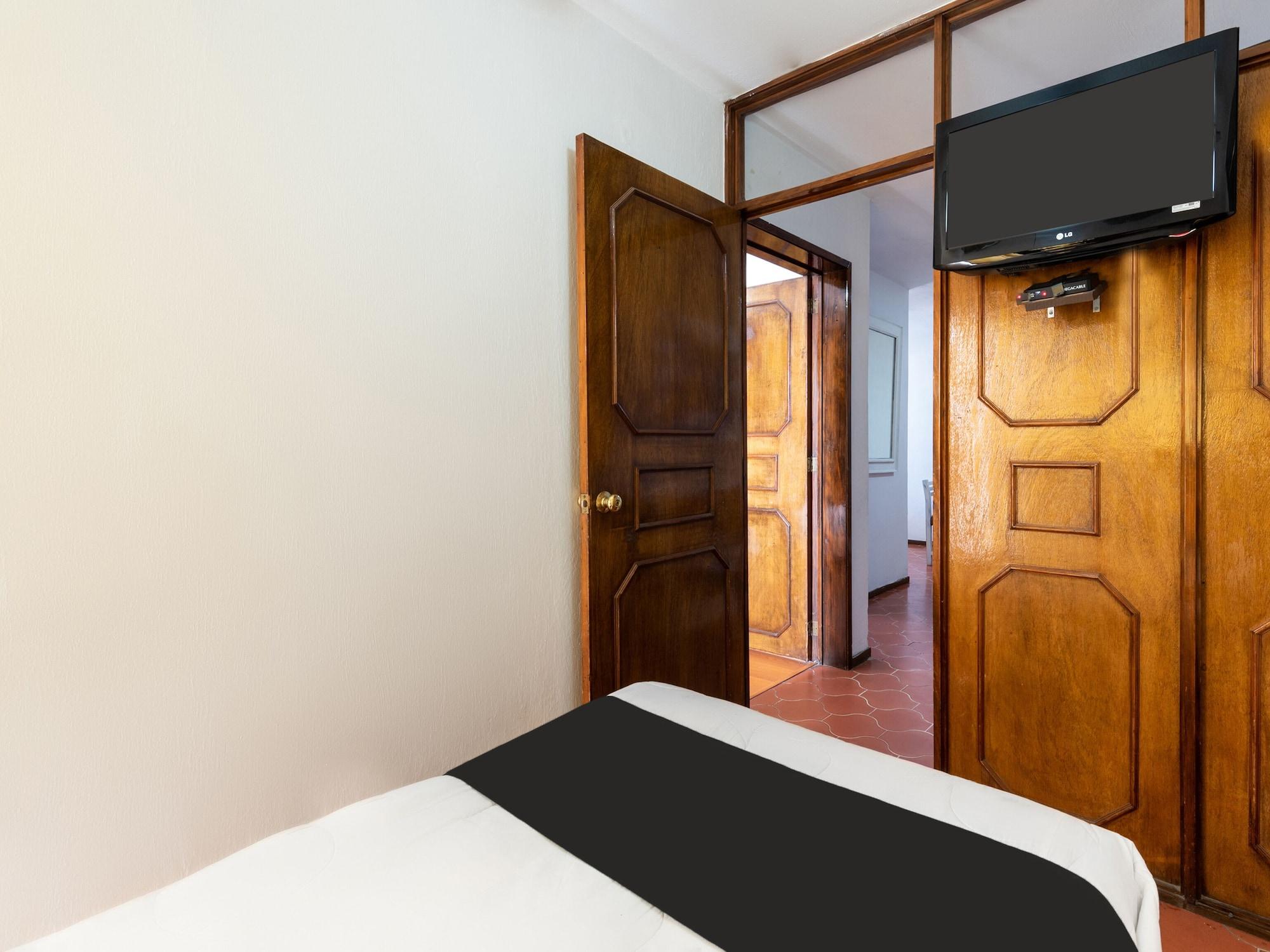 Suites Internacional Zapopan Exterior foto